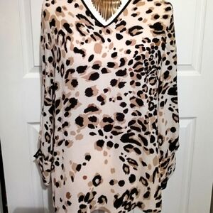 Chico's OP petite animal print blouse